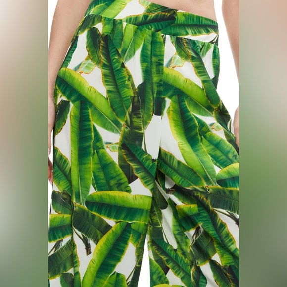 Alice + Olivia Russell high waisted smocked waistband - Picture 3 of 5